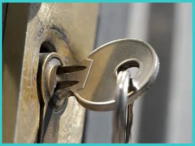 Advanced Locksmith Service Lake Dallas, TX 972-737-2823 - 2-lock-and-key
