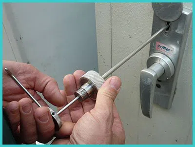 Advanced Locksmith Service Lake Dallas, TX 972-737-2823 - 5-lock-opening